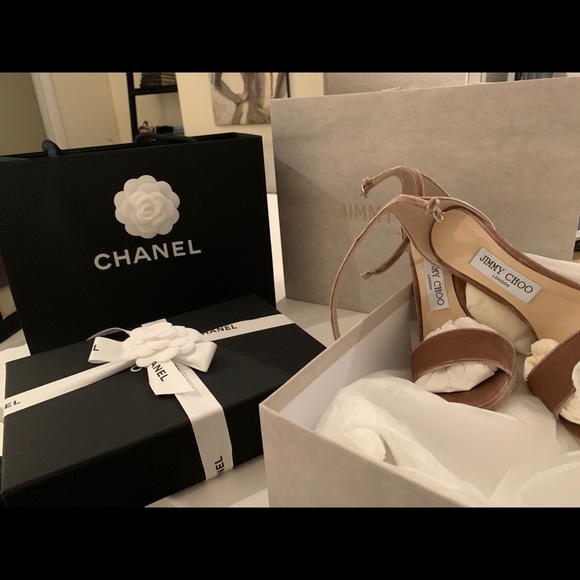 Meet your Posher, Jess - Picture 1 of 1